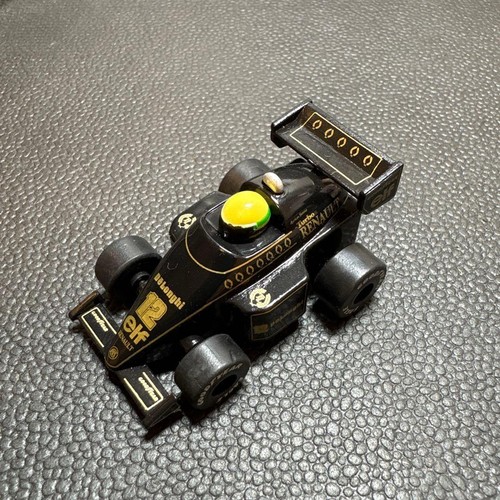Ayrton senna car miniature - ayrton,