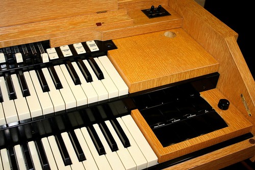 Service manual for the hammond - the,