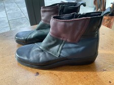 Pavers Ankle Boots Womens 7.5 Navy Green Mix Leather Zip Patchwork Comfort Wide