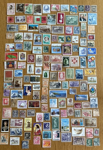 125 worldwide used stamps - stamps, off