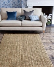 BNWT Sophisticated Laura