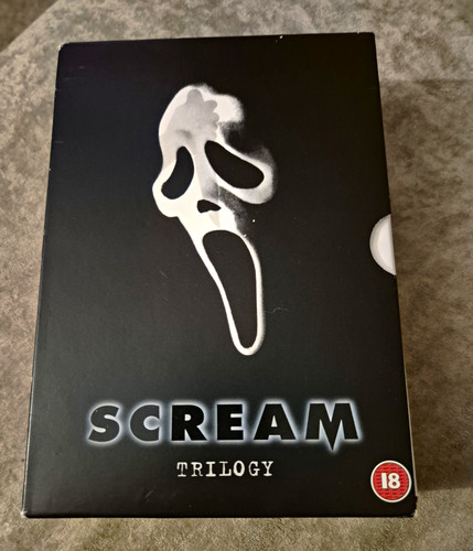 Scream trilogy dvd box set - scream,
