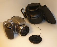 FUJIFILM FINEPIX S5700 DIGITAL CAMERA  7.1MP, 10X Zoom READ CAREFULLY !!   (940)