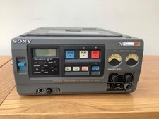 Sony Umatic SP recorder and case