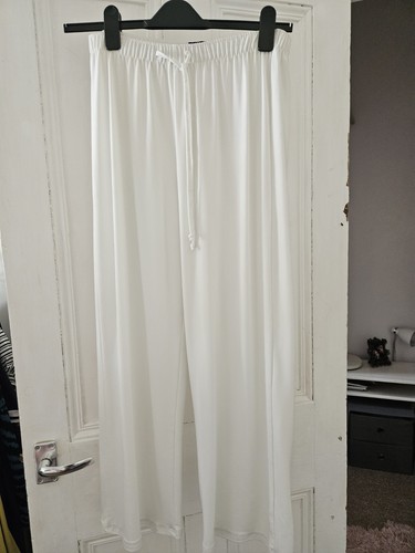 Saloos size white - 🐞saloos,