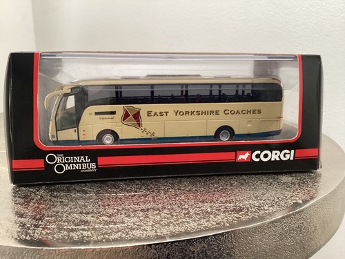 Corgi om46402 caetano ct650 - om46402,