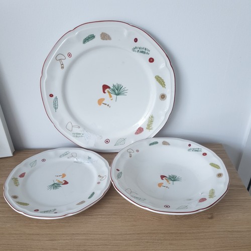 Porcelain set plates - set,