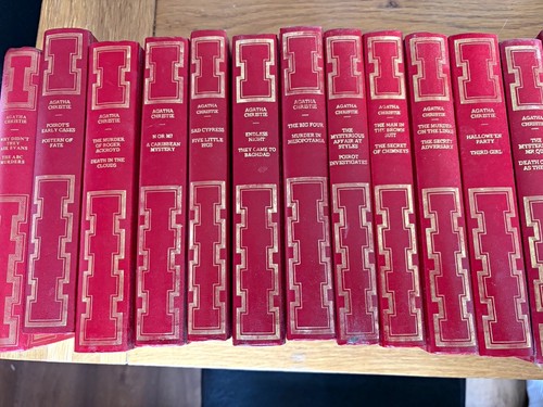 Agatha christie red hardcover - christie,