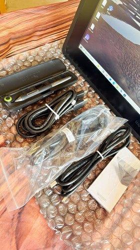 Wacom cintiq dtk - cintiq, dtk-2260