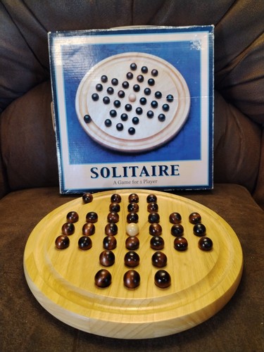 Solitaire wooden board - wooden, game