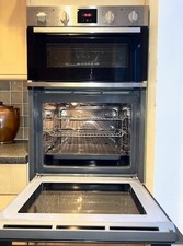 Neff U1HCC0ANOB Electric Double Oven in stainless steel