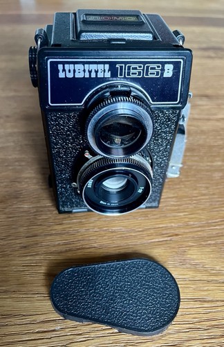 Lubitel 166b twin lens reflex - twin-lens,