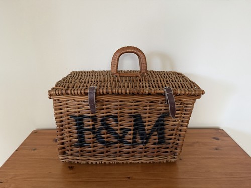 Carry basket picnic - basket,