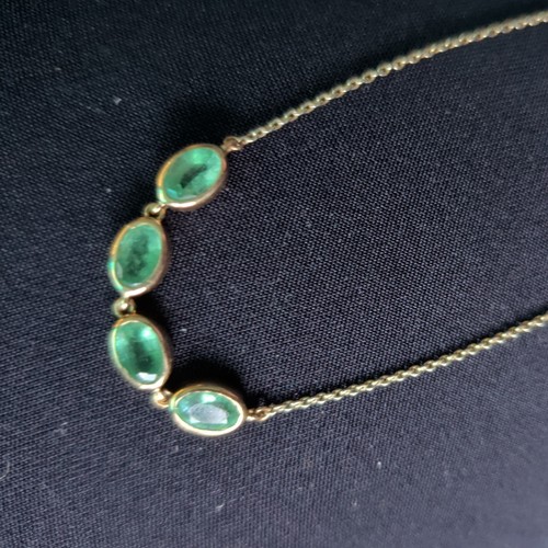 9ct emerald bracelet - 9ct,