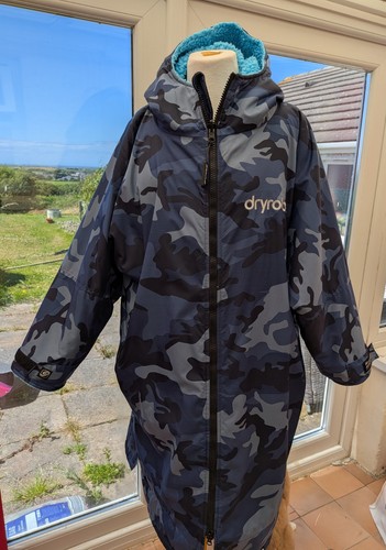 Dryrobe model advance blue - v3,