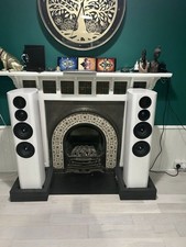 Wharfedale Evo 4 4 speakers