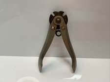 Vintage Maun Industries