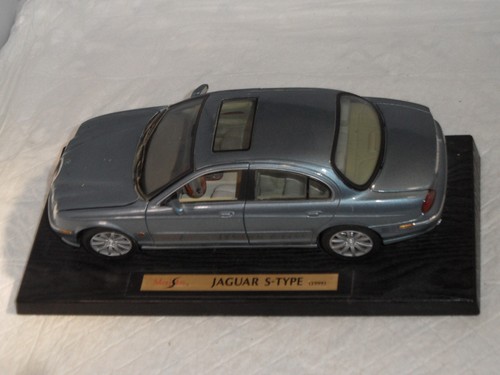 Maisto jaguar type - 1:18, s-type