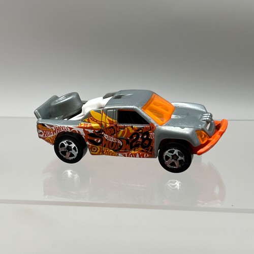 Hot wheels off track - hot,