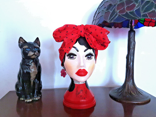 Hand painted vintage style - hand,
