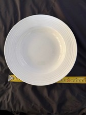 5 Maxwell Williams White