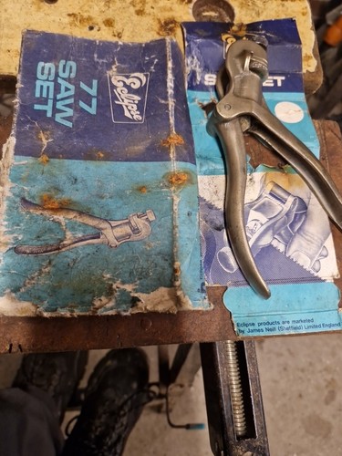 Eclipse vintage saw set - eclipse, no.77