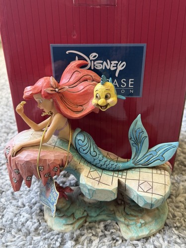 Disney traditions little - disney,