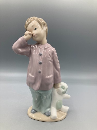 Lladro nao sleepy head boy - nao,
