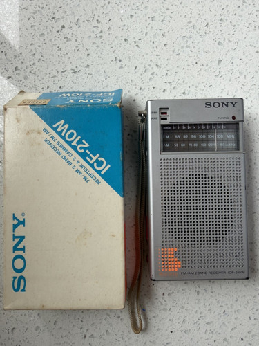 Vintage sony icf 210w - sony, fm/am