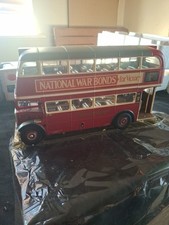 Sun Star 1/24 Scale Diecast 2920 - 1939 AEC RT Bus RT113 Wartime Livery