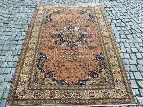 Handmade vintage oriental rug - handmade,