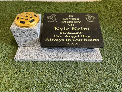 Memorial stone headstone grave - stone,