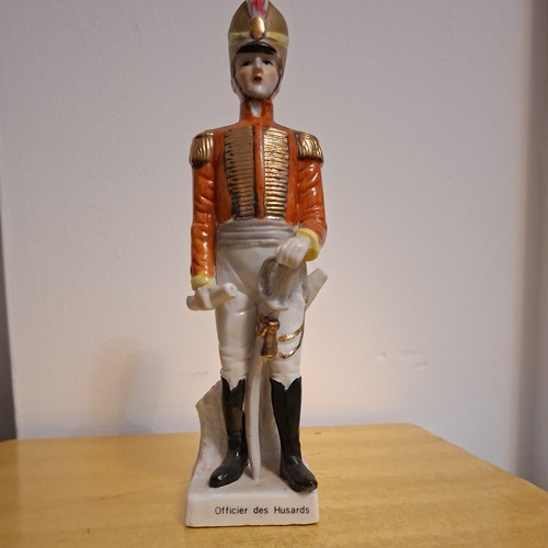 Porcelain figurine statue - figurine,