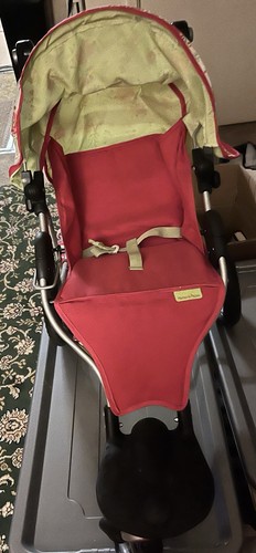Three wheel solid - dolls, pram