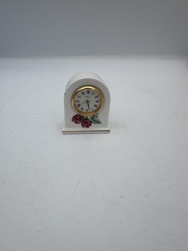Aynsley vintage miniature - aynsley,