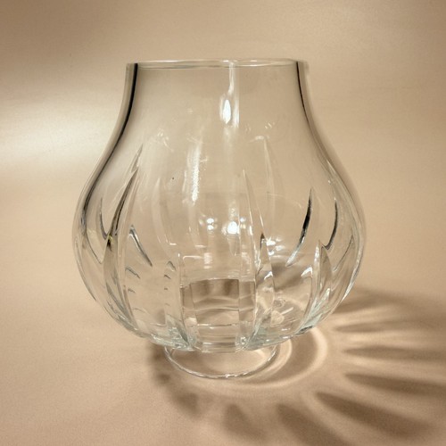 Cut crystal hurricane - cut,