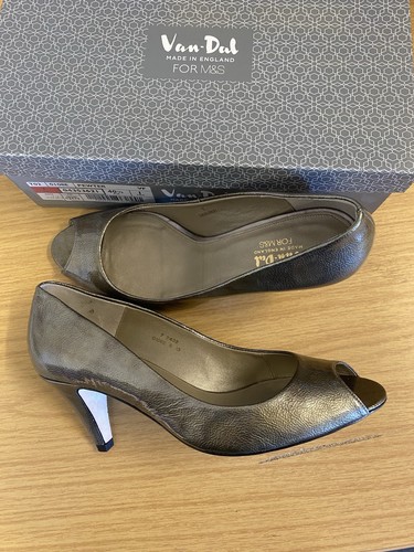 Ladies van dal for pewter - ladies, van-dal