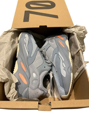 Adidas yeezy boost - yeezy,