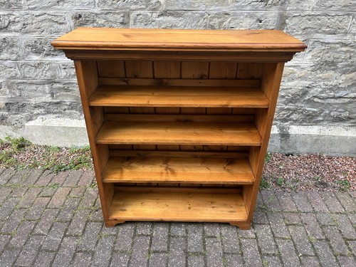 Victorian pine bookcase - pine, /