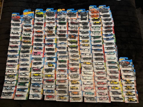 Hotwheels select your - hotwheels-select, own