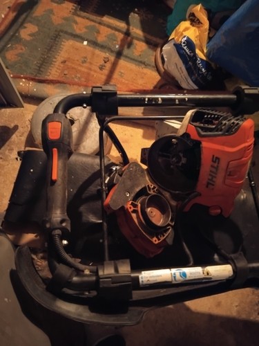 Stihl 131 post hole boarer - post,
