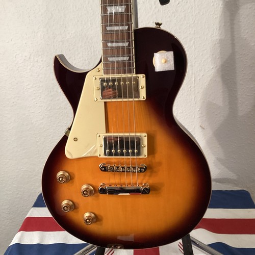 Left hand vintage guitar v100 - hand,
