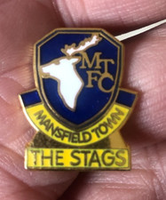 RARE OLD MANSFIELD TOWN F.C. THE STAGS SHAPED CREST SHIELD  ENAMEL PIN BADGE