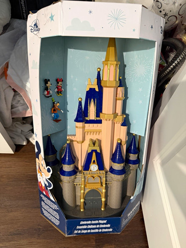 Disney cinderella castle - disney,