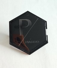 Emblem Piaggio plug-in