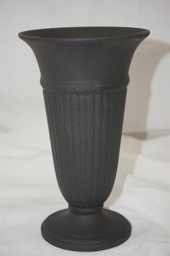 Wedgwood jasperware black - jasperware,