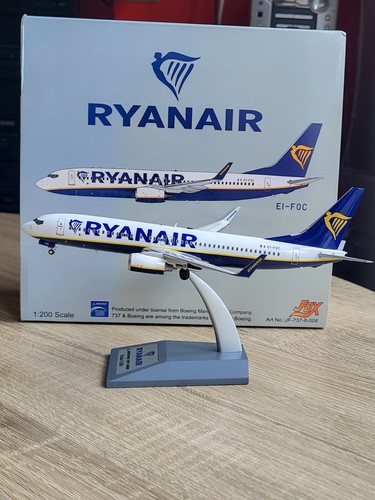 Jfox 200 ryanair boeing - 1:200,