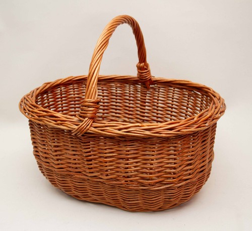 Sturdy vintage wicker - vintage,
