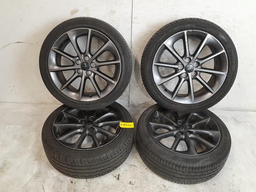 Lexus 200h sport - ct,