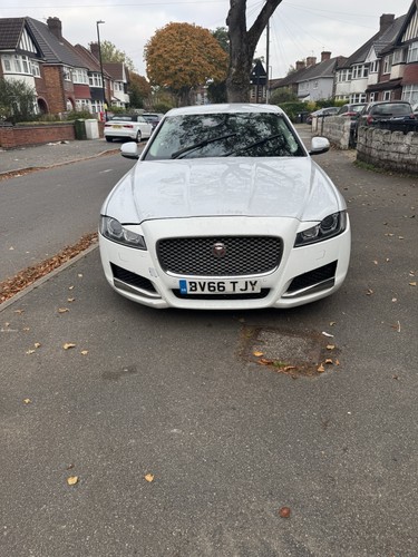 2016 breaking jaguar x260 - breaking,